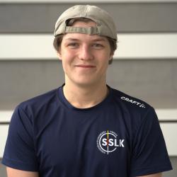 Albel Maximillian, Eishockey